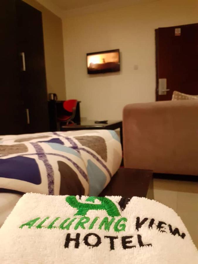 Alluring View Hotel - Toyin Sreet Ikeja Εξωτερικό φωτογραφία